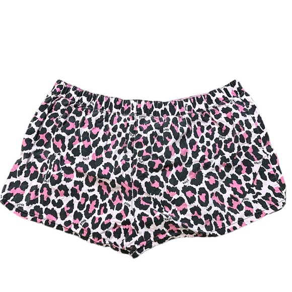 Victoria’s Secret pink shorts - Picture 2 of 5
